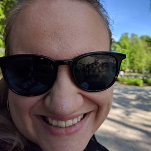 Meet your Posher, Megan